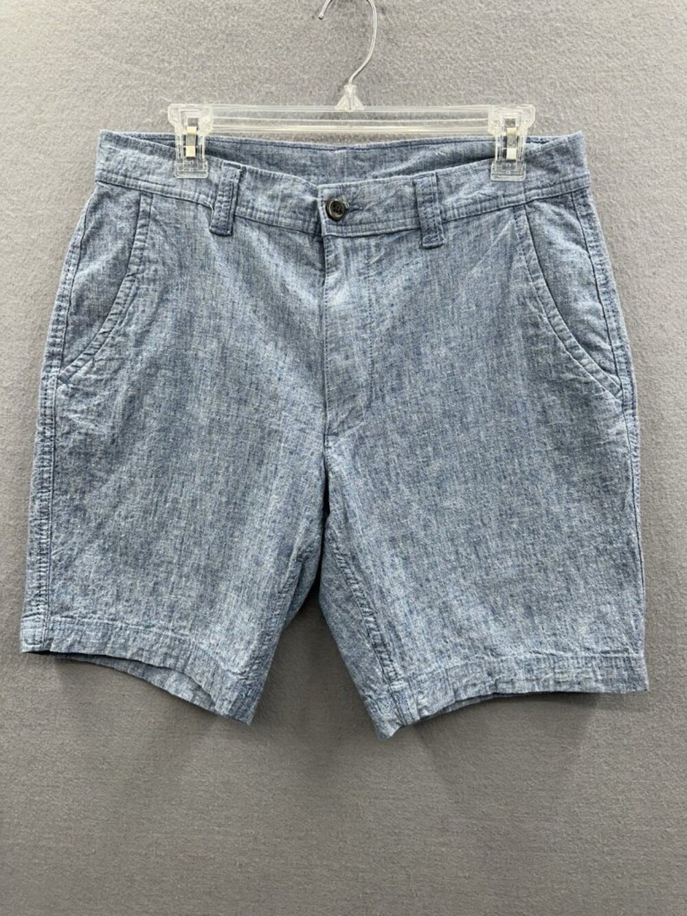 St. Johns Bay Shorts Men 32x8 Linen Blend Blue Khaki Flat Front Stretch Pocket